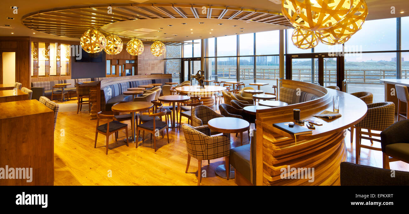 Area bar e interno della Irish World Heritage Centre, Manchester, Regno Unito Foto Stock