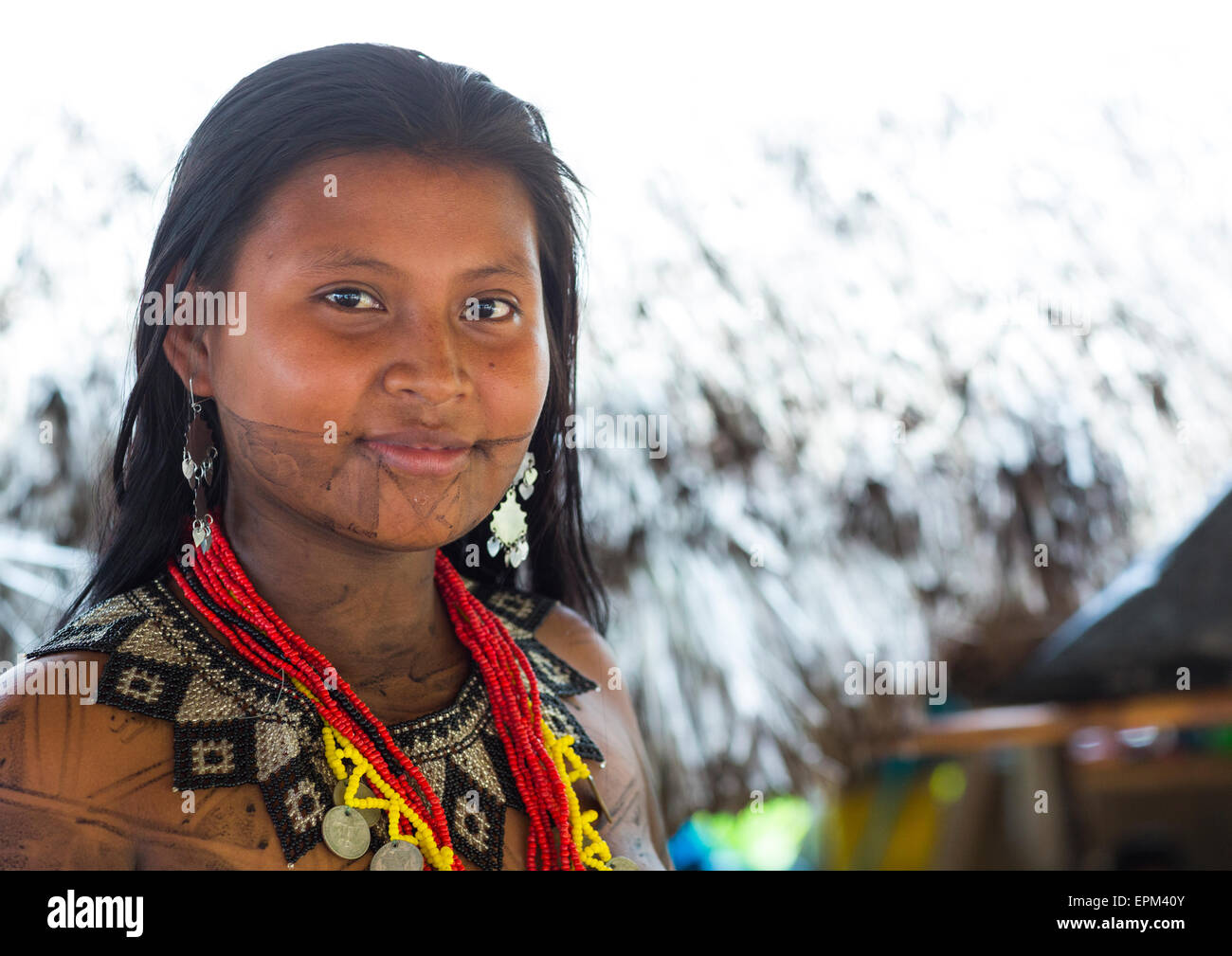 Panama, Provincia di Darien, Bajo Chiquito, donna dei nativi Indiani della tribù Embera ritratto Foto Stock