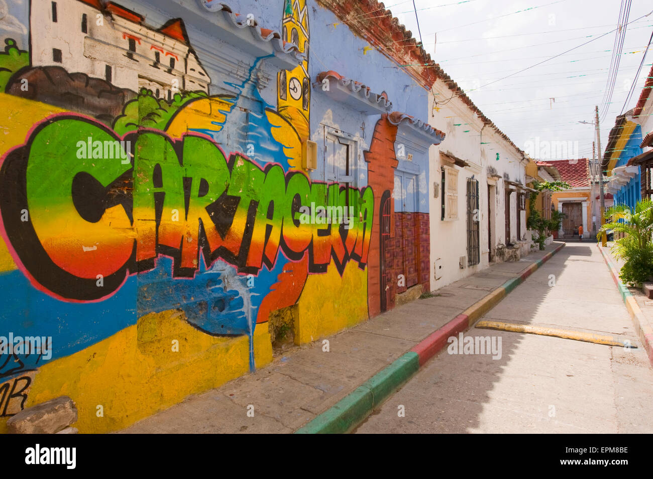 Graffiti su una strada tranquilla a Cartagena, Colombia, Sud America Foto Stock