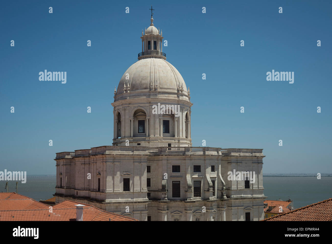 Chiesa di Santa Engracia utilizzato come Pantheon Nazionale Alfama Lisboa, Portogallo Foto Stock