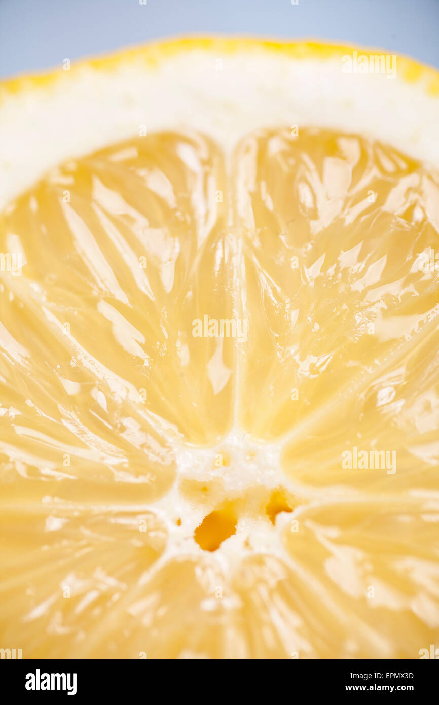 Close up di un succo di limone maturo Foto Stock