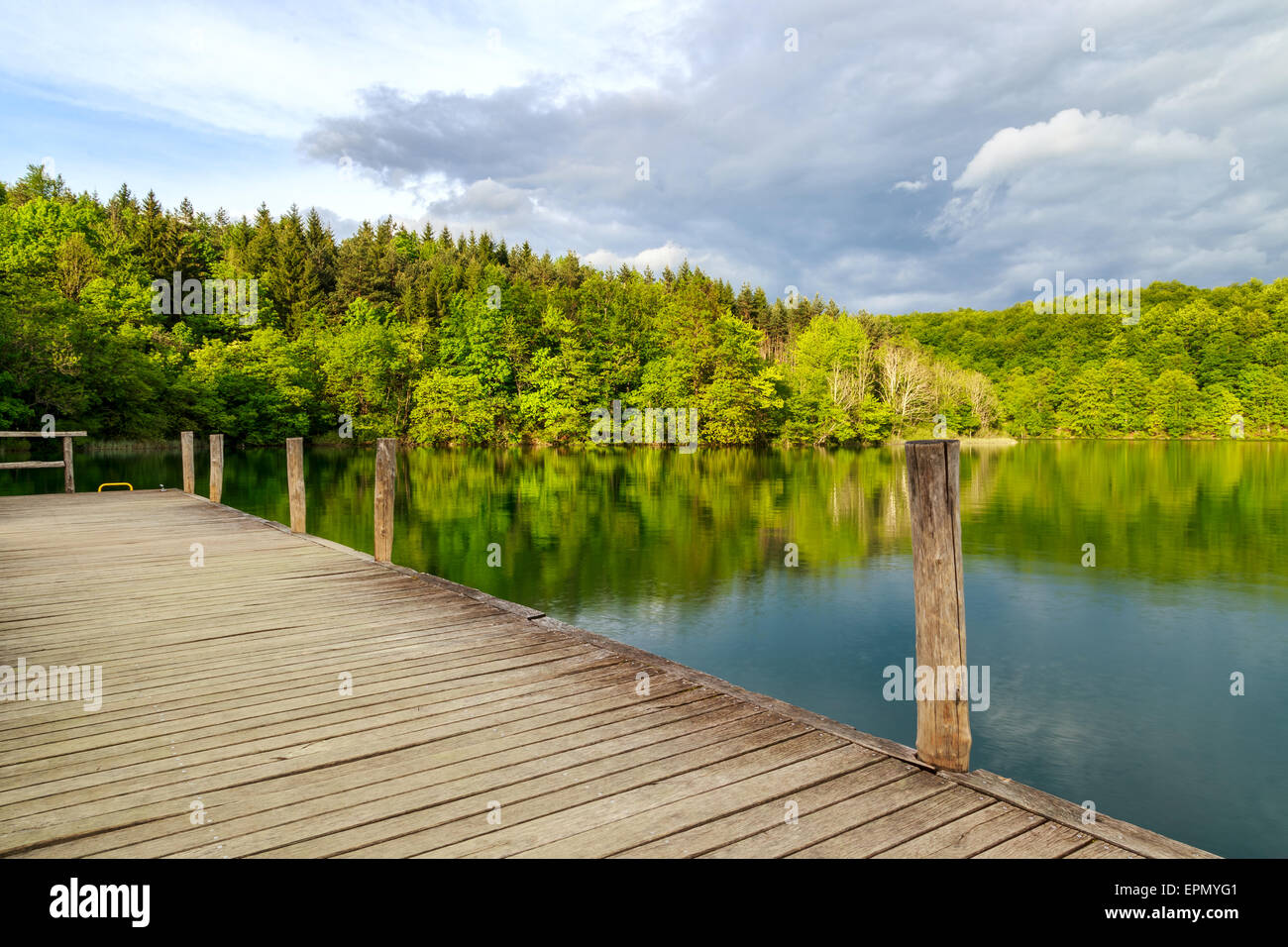 Pier nel lago - Parco Nazionale di Plitvice Foto Stock