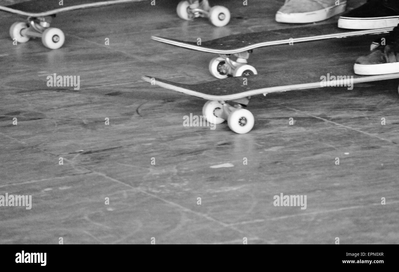 Skateboard, guidatore di skateboard, skateboard, pattinaggio, copyspace, il gruppo pattino, evviva southbank, team, ruota, deck, formatori, Foto Stock