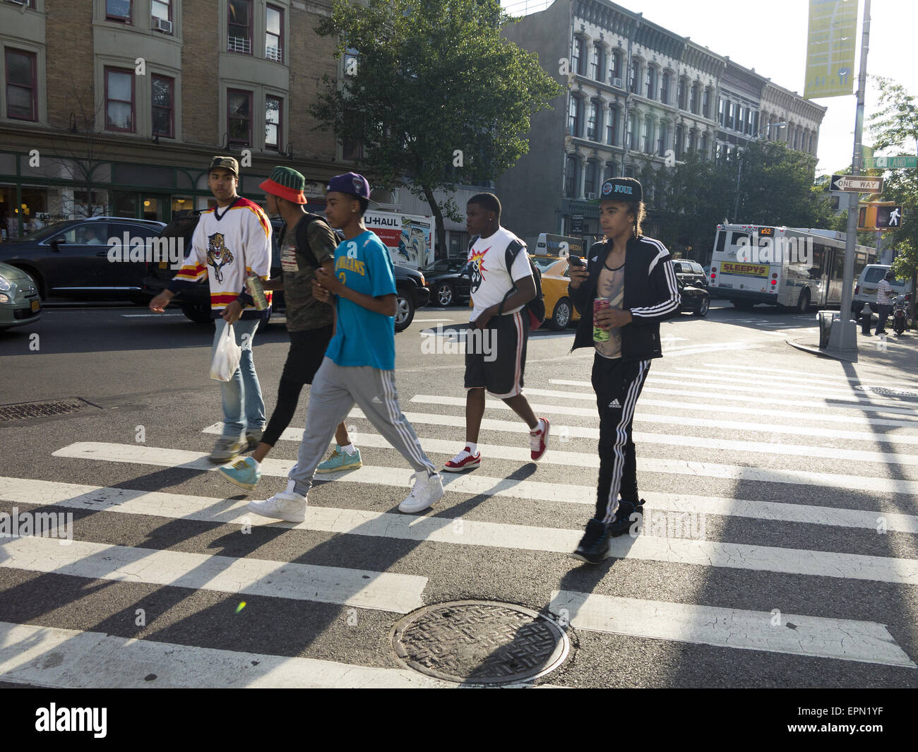 Scena di strada in Fort Greene Sezione di Brooklyn a New York, 2014. Foto Stock