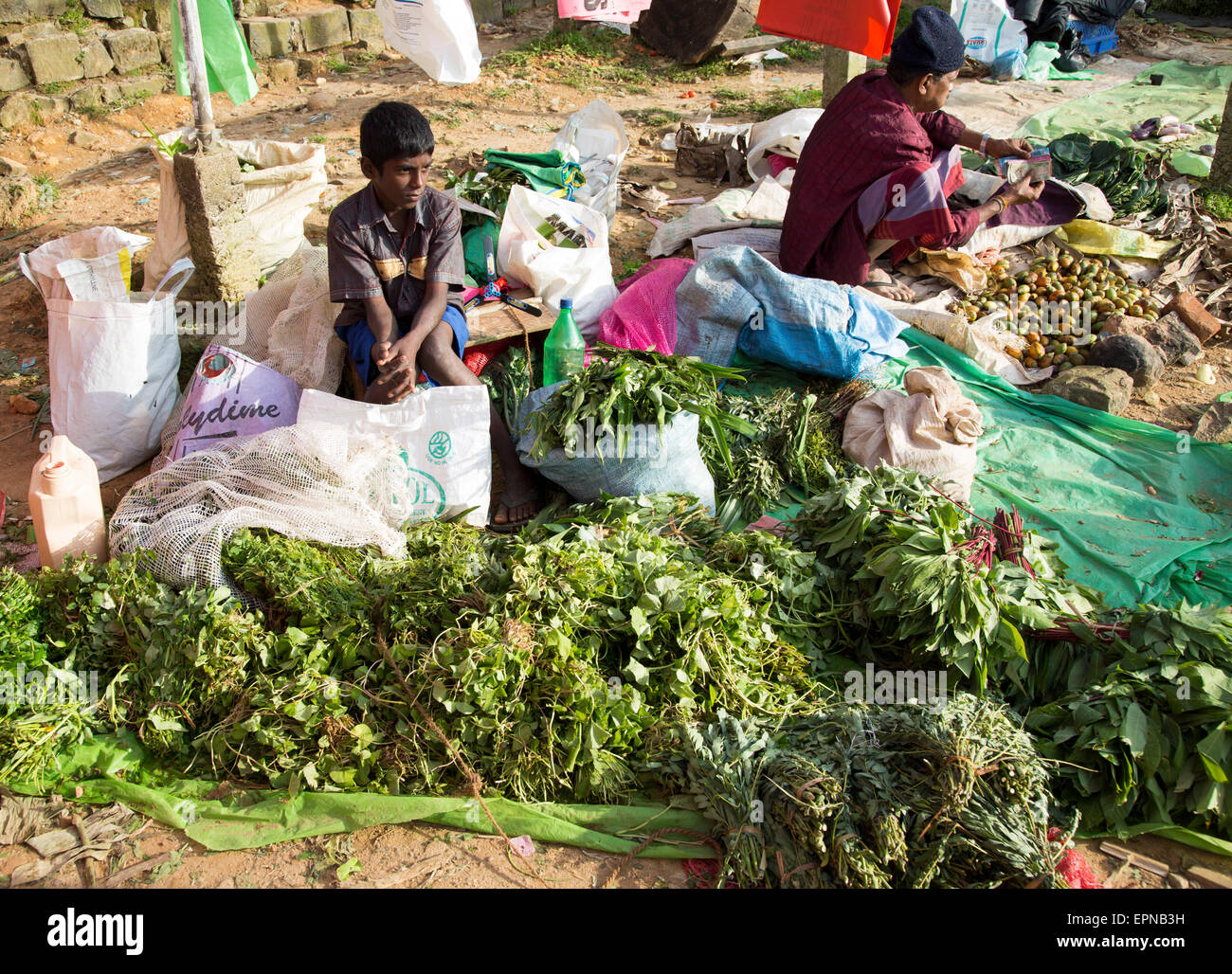 Mercato di frutta e verdura, Haputale, Badulla District, provincia di Uva, Sri Lanka, Asia Foto Stock