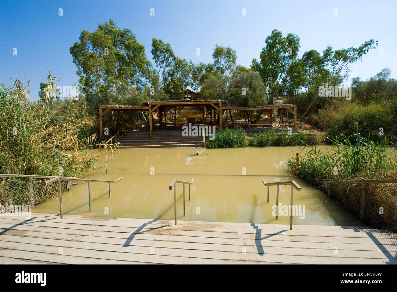 Sito battesimale di Qasr el Yahud sul fiume Giordano vicino a Yericho è secondo la bibbia il luogo dove Gesù Cristo è essere ba Foto Stock