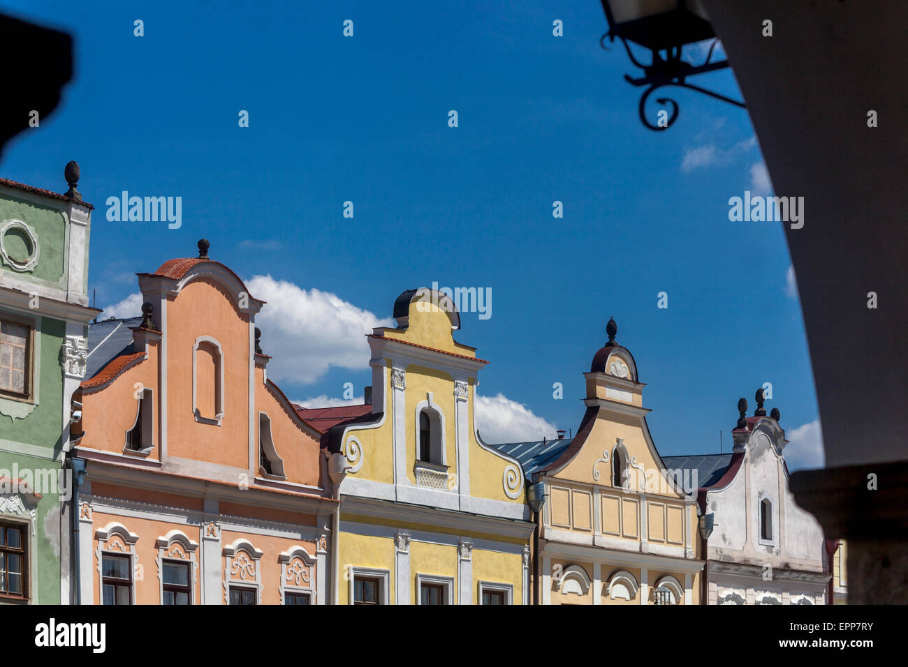 Telc Repubblica Ceca case barocche colorate sulla piazza principale Foto Stock
