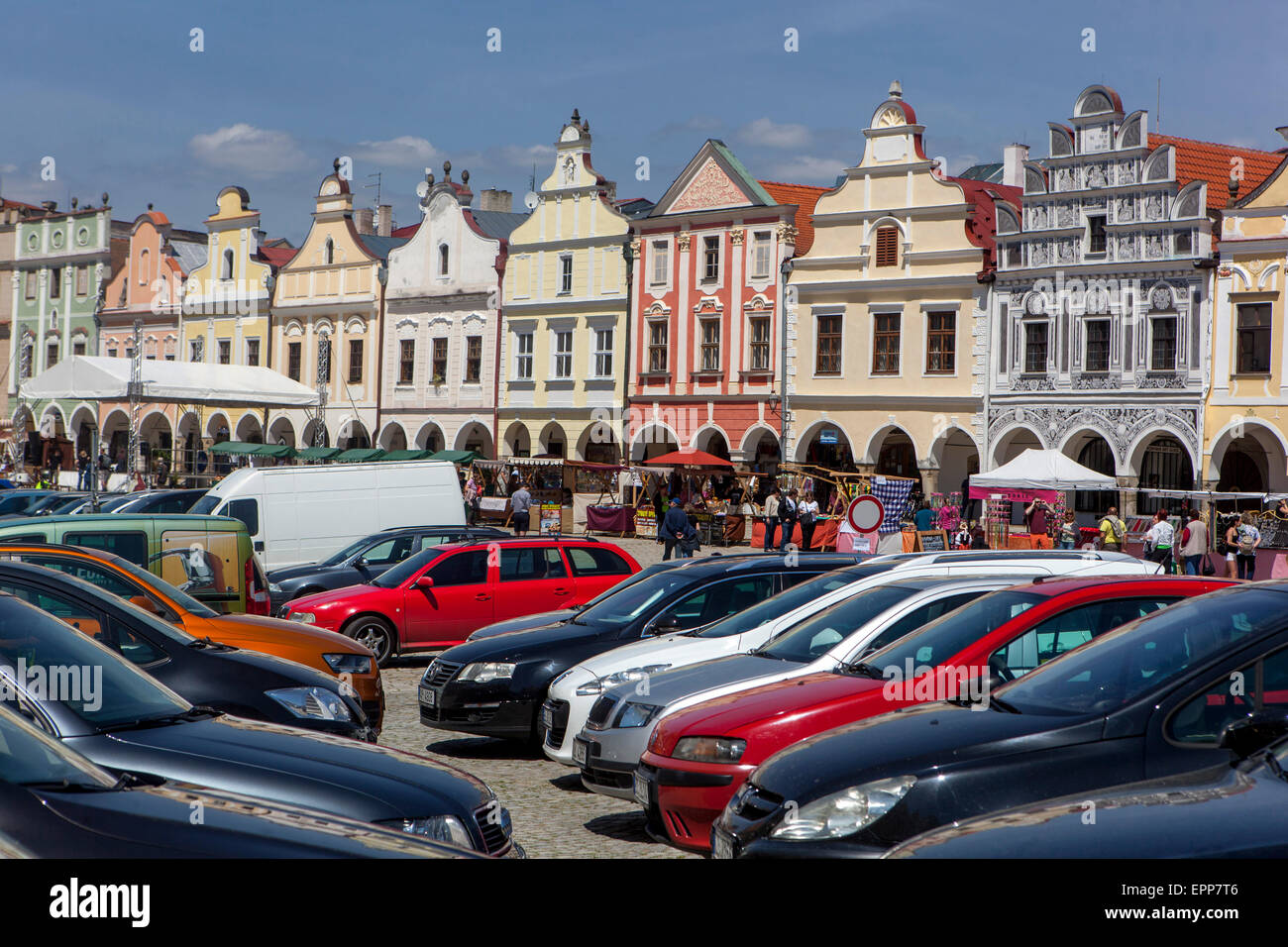 Telc, Repubblica Ceca, patrimonio mondiale UNESCO Città, la piazza principale, facciata townhouses Foto Stock