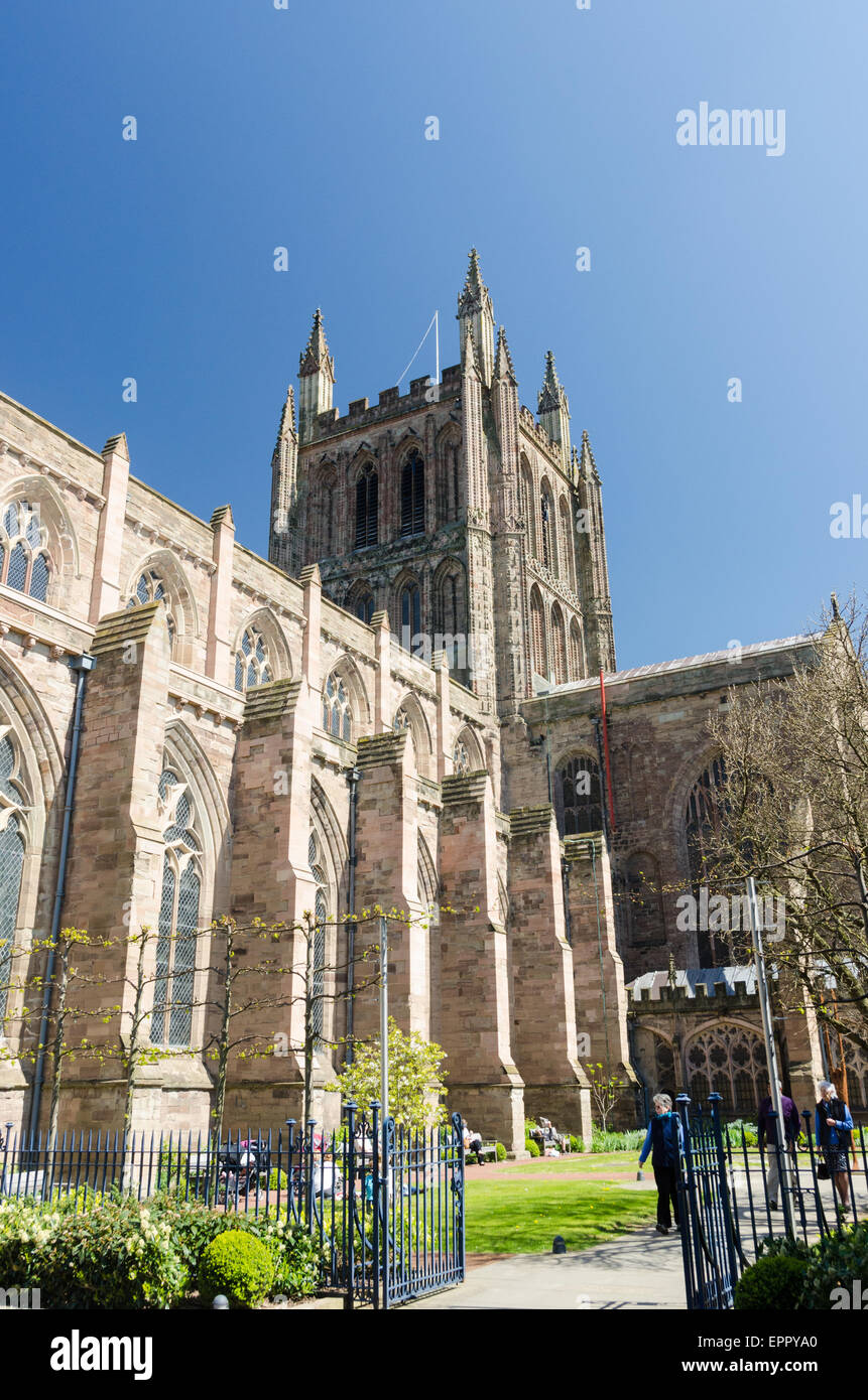 Cattedrale di Hereford in una giornata di sole Foto Stock