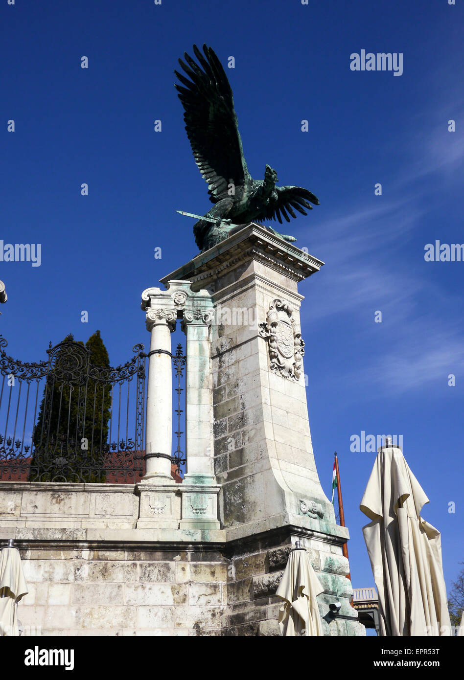 Statua di Eagle, Castello di Buda distretto, Budapest Foto Stock