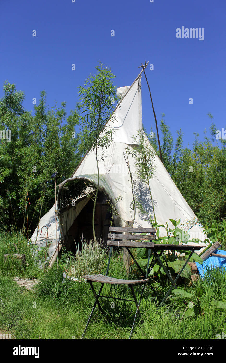 Teepee a Coed colline Art Center nr St Hilary, Cowbridge Foto Stock