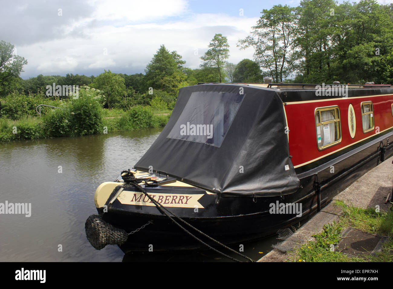 Canal barge vicino ad Abergavenny Foto Stock