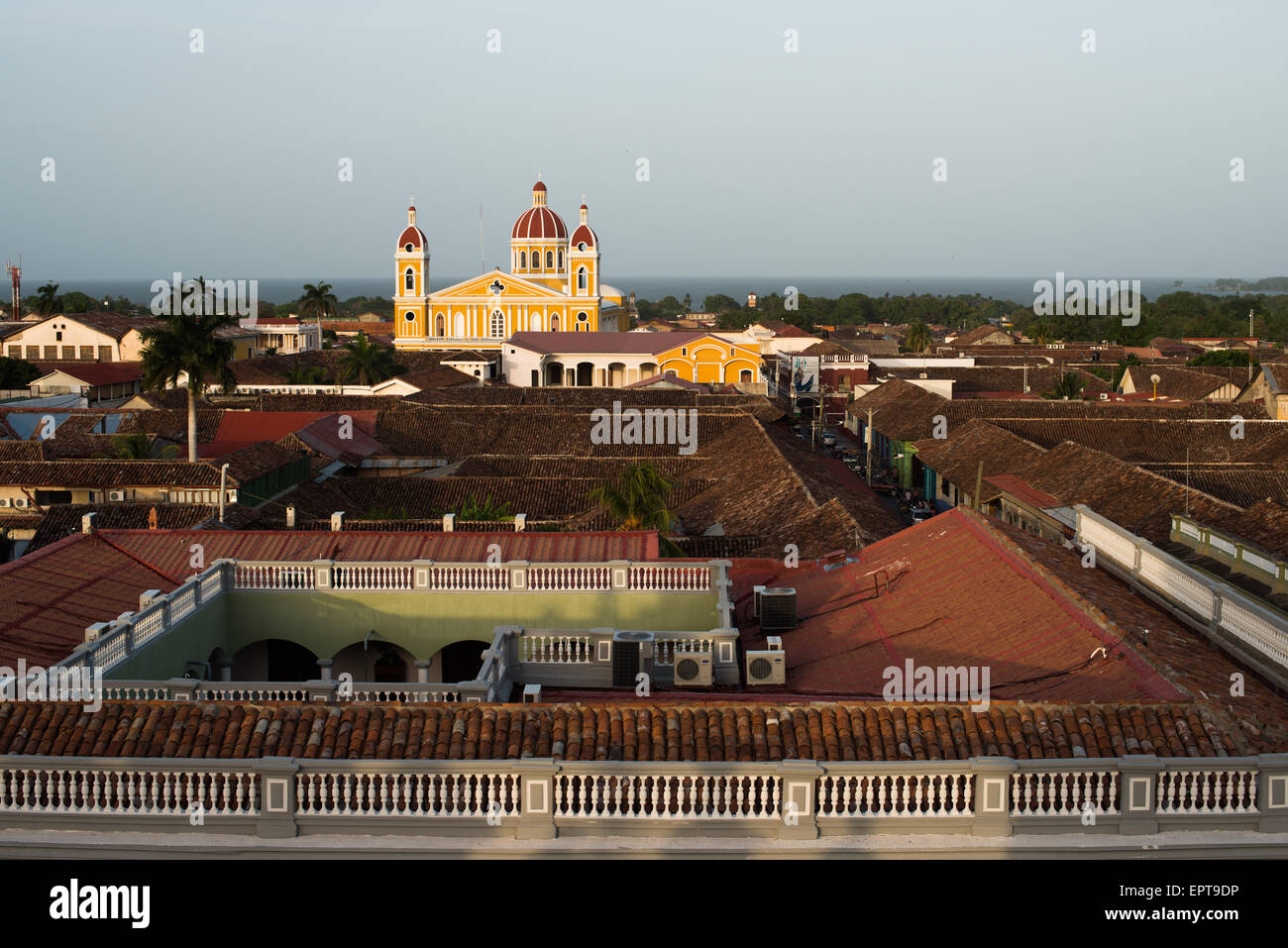 Vista dalla Torre dell Orologio a Iglesia de la Merced, Granada, Nicaragua Foto Stock