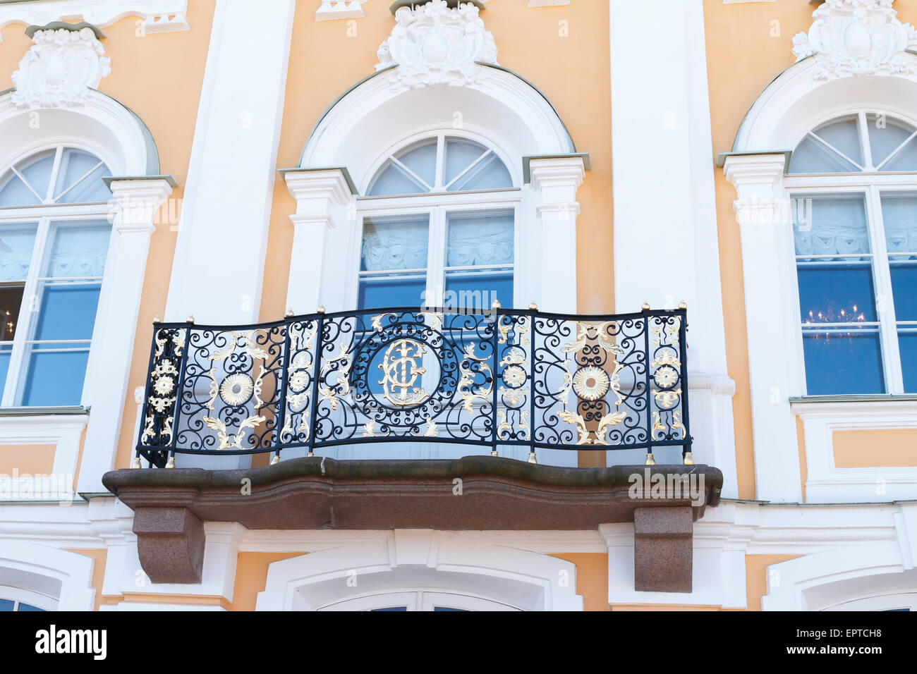 Balcone del grande palazzo di Carskoe Selo (Palazzo di Caterina) Foto Stock