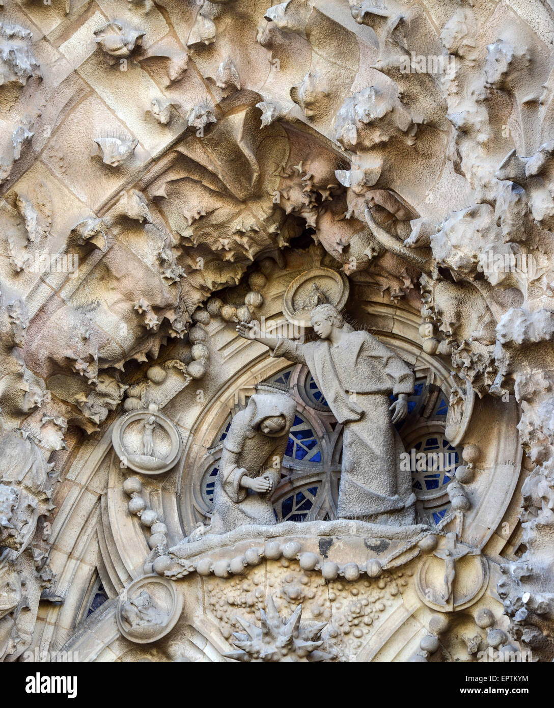 Barcellona, Spagna - 31 dicembre 2015: particolare della chiesa della Sagrada Familia (Temple Expiatori de la Sagrada Famalia) a Barcellona, Sp Foto Stock