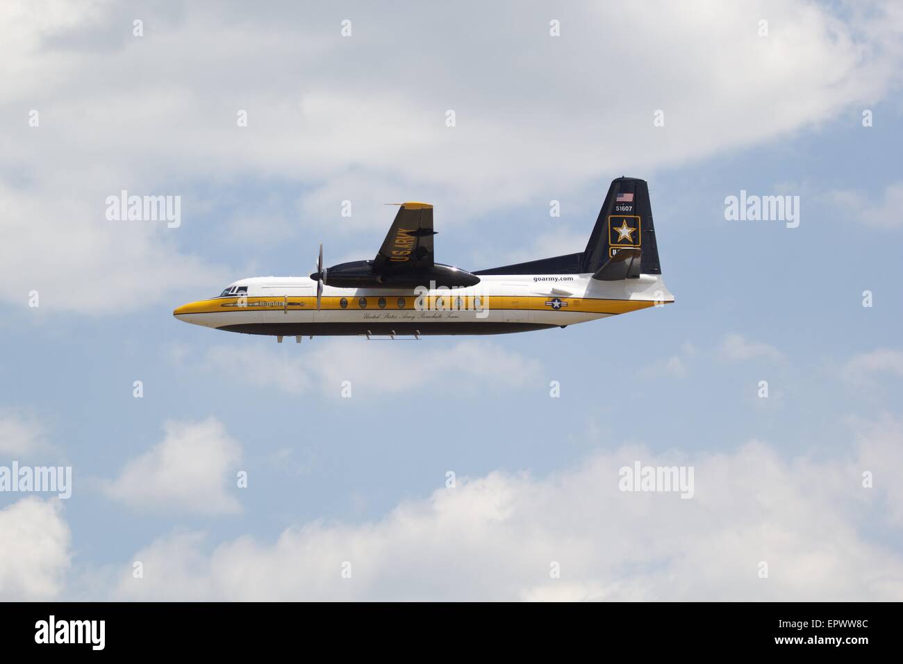 Golden Knights Fokker C-31A Troopship - Grande New England Air Show 2015 Westover riserva d'aria di base, Massachusetts, STATI UNITI D'AMERICA Foto Stock
