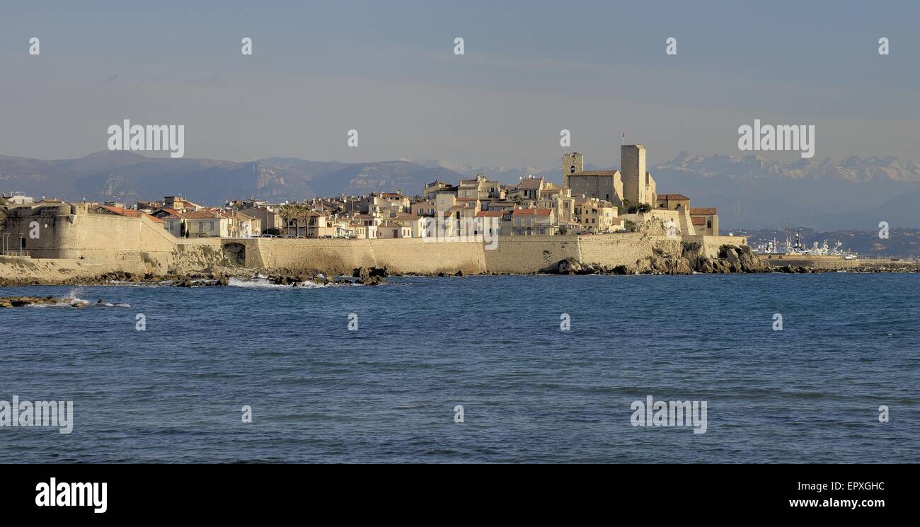 La città vecchia di Antibes visto da sud Foto Stock