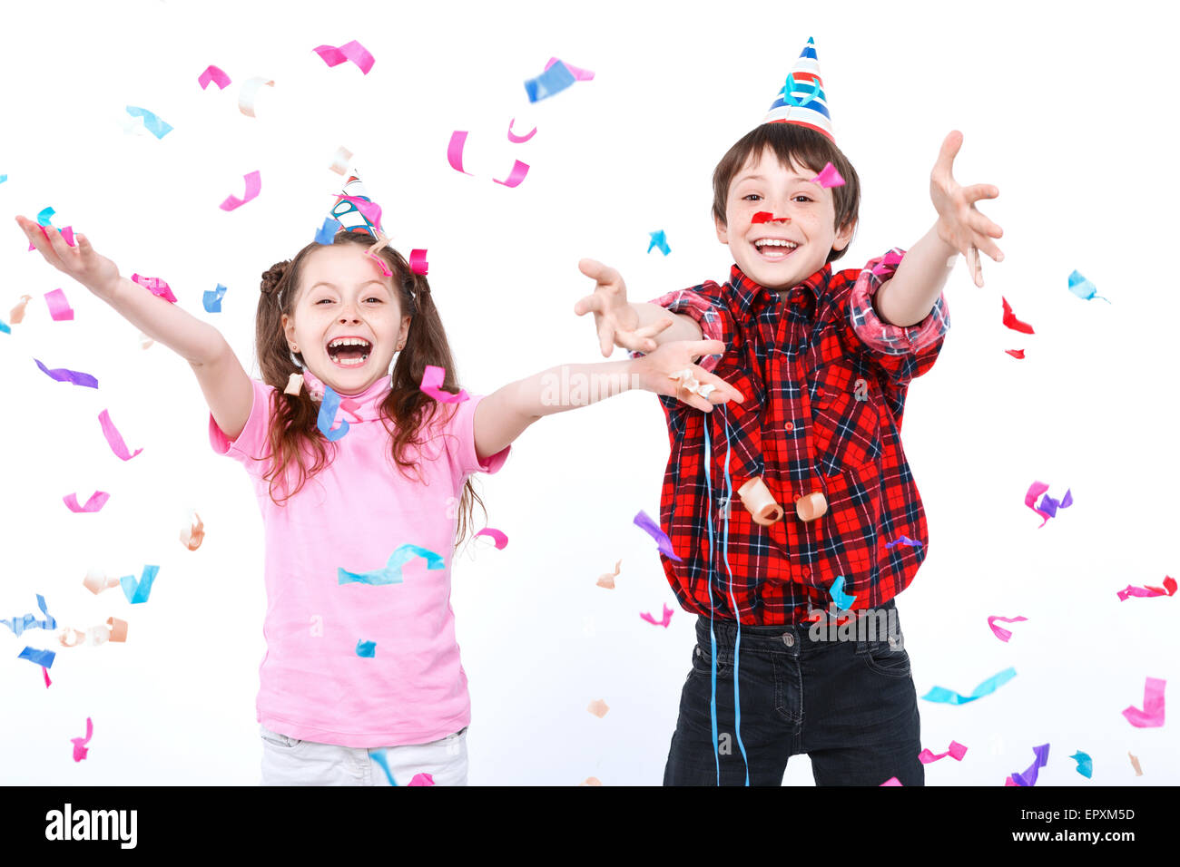 Fratello e Sorella di divertirsi al partito Foto Stock