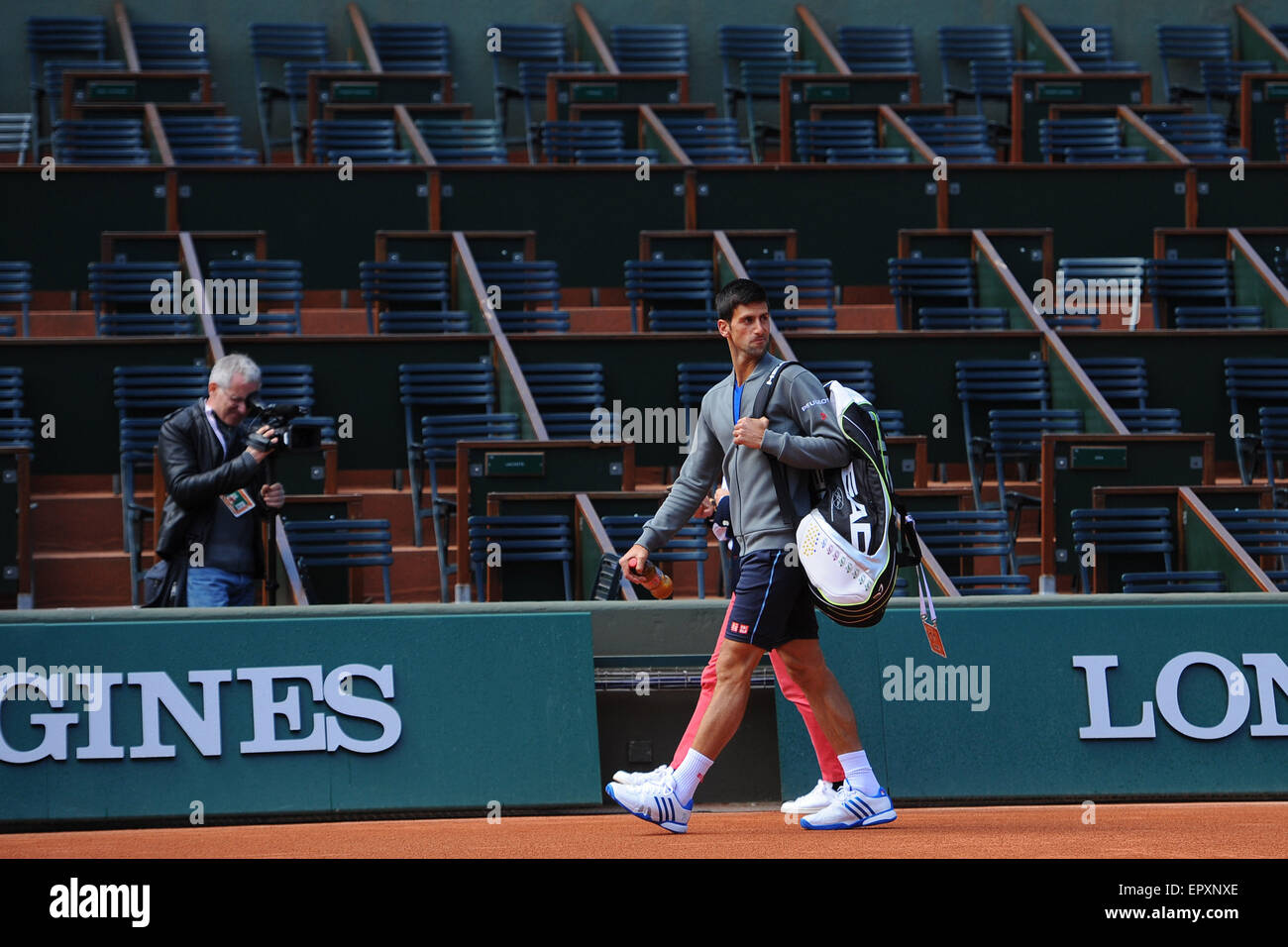 21.05.2015. Roland Garros di Parigi, Francia. Open di Francia di Tennis campionati, giorno di pratica. Novak Djokovic (Ser) Foto Stock