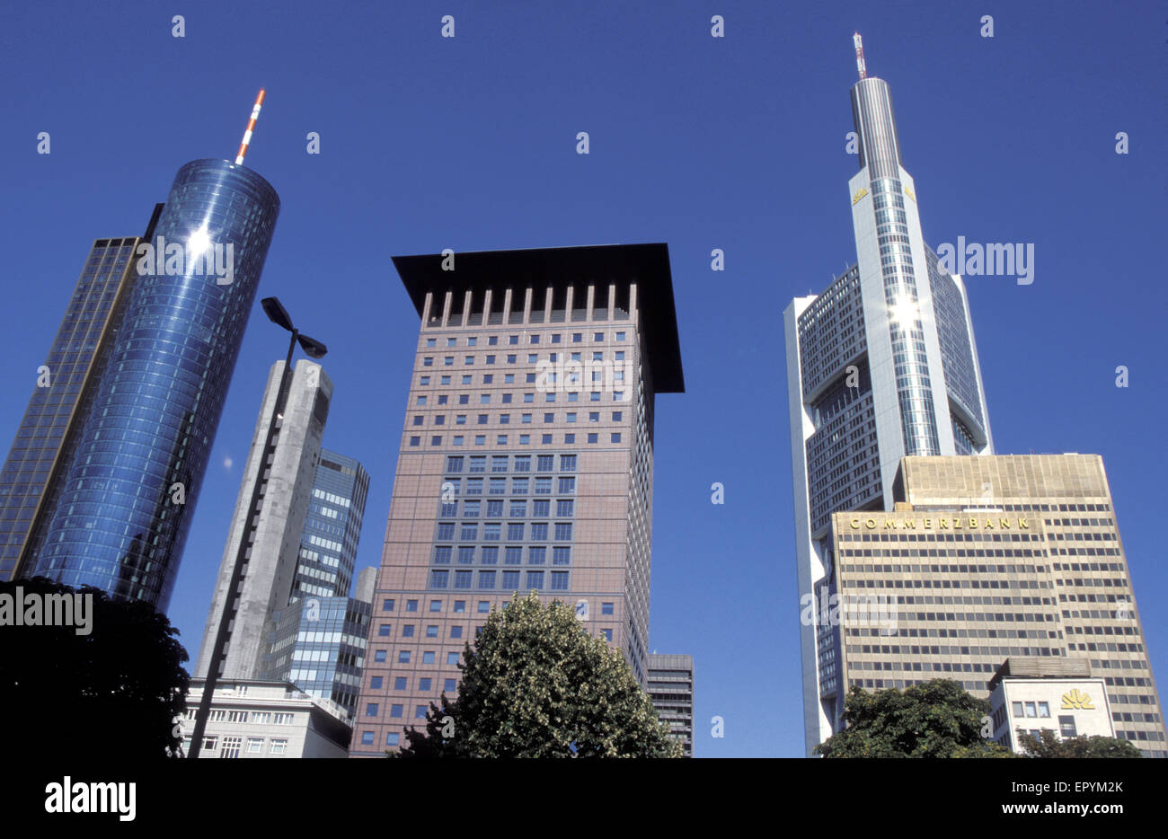 DEU, Germania, Hesse, Francoforte, Torre principale, Giappone Center presso il Taunustor, Commerzbank. DEU, Deutschland, Assia, Frankfurt am M Foto Stock