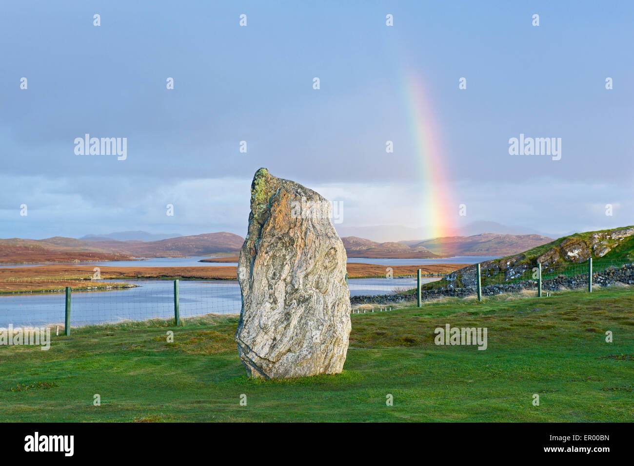 Una delle pietre di Callanish, isola di Lewis, Ebridi Esterne, Scotland Regno Unito Foto Stock