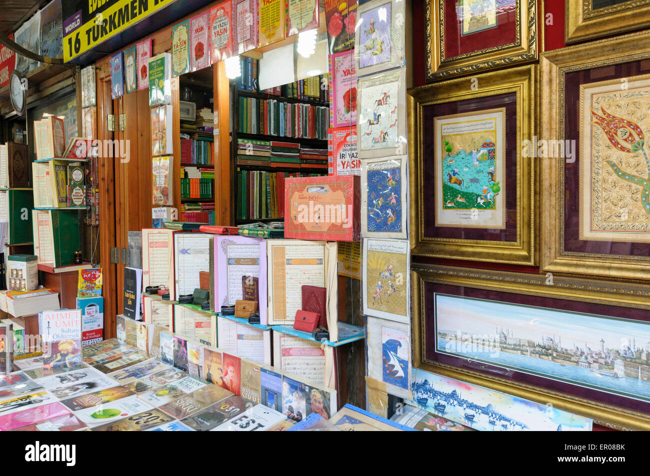Libri antichi Mercato (Sahaflar Carsısı), Beyazit Square, Istanbul, Turchia Foto Stock