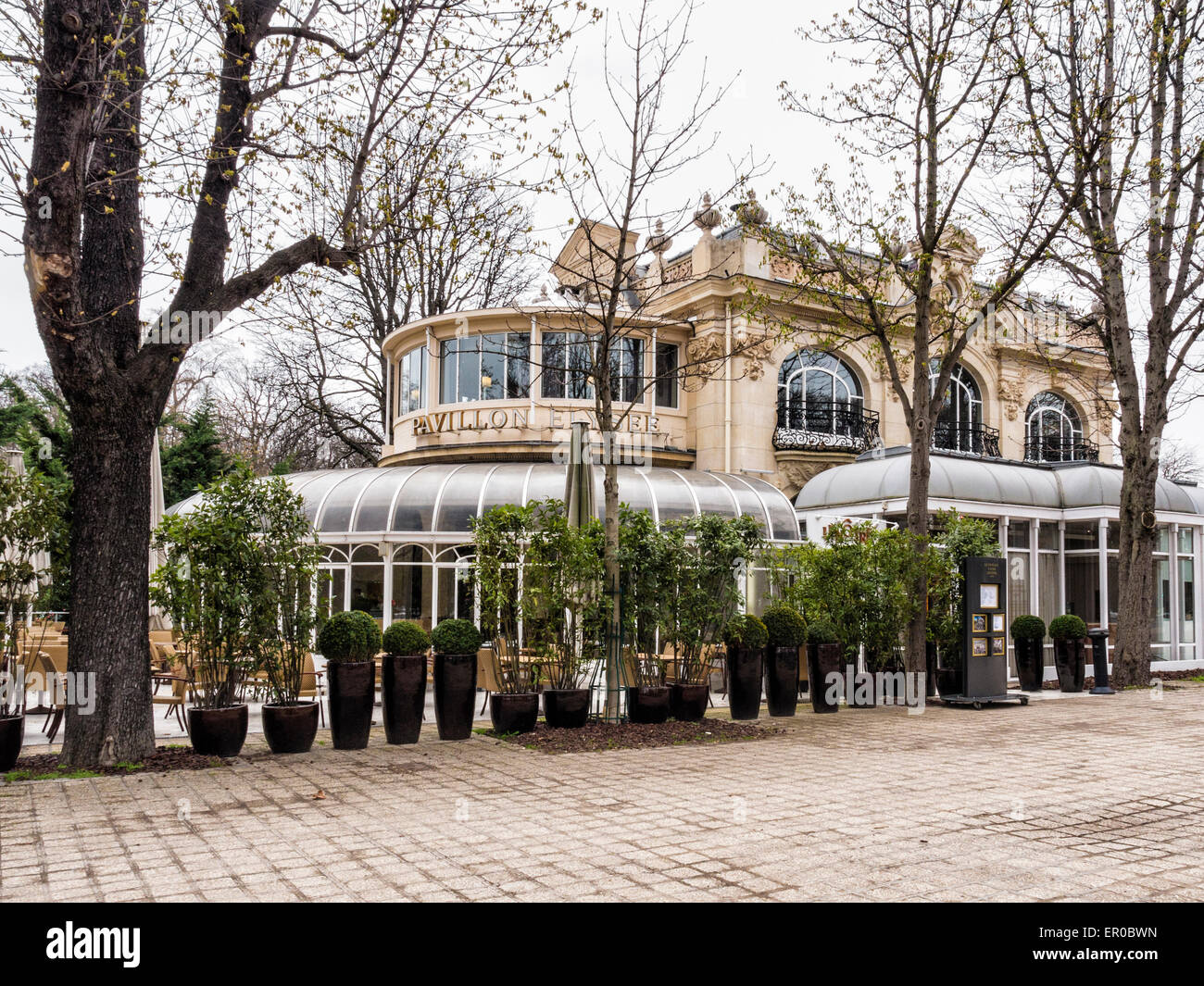 Pavillon Elysee ristorante esterno, Champs Elysees di Parigi Foto Stock