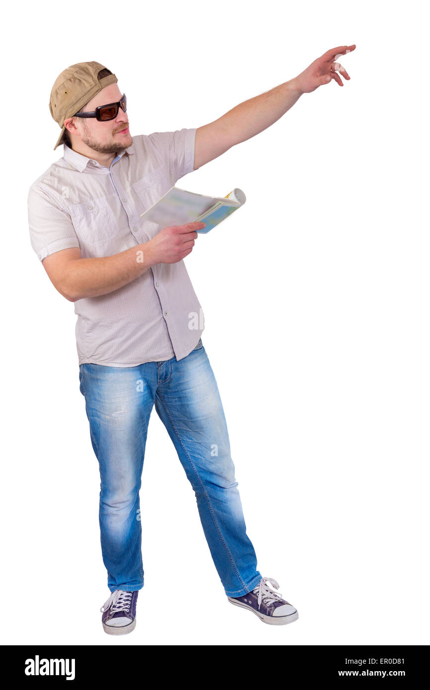 Uomo con libro guida in una mano bianca su sfondo isolato Foto Stock