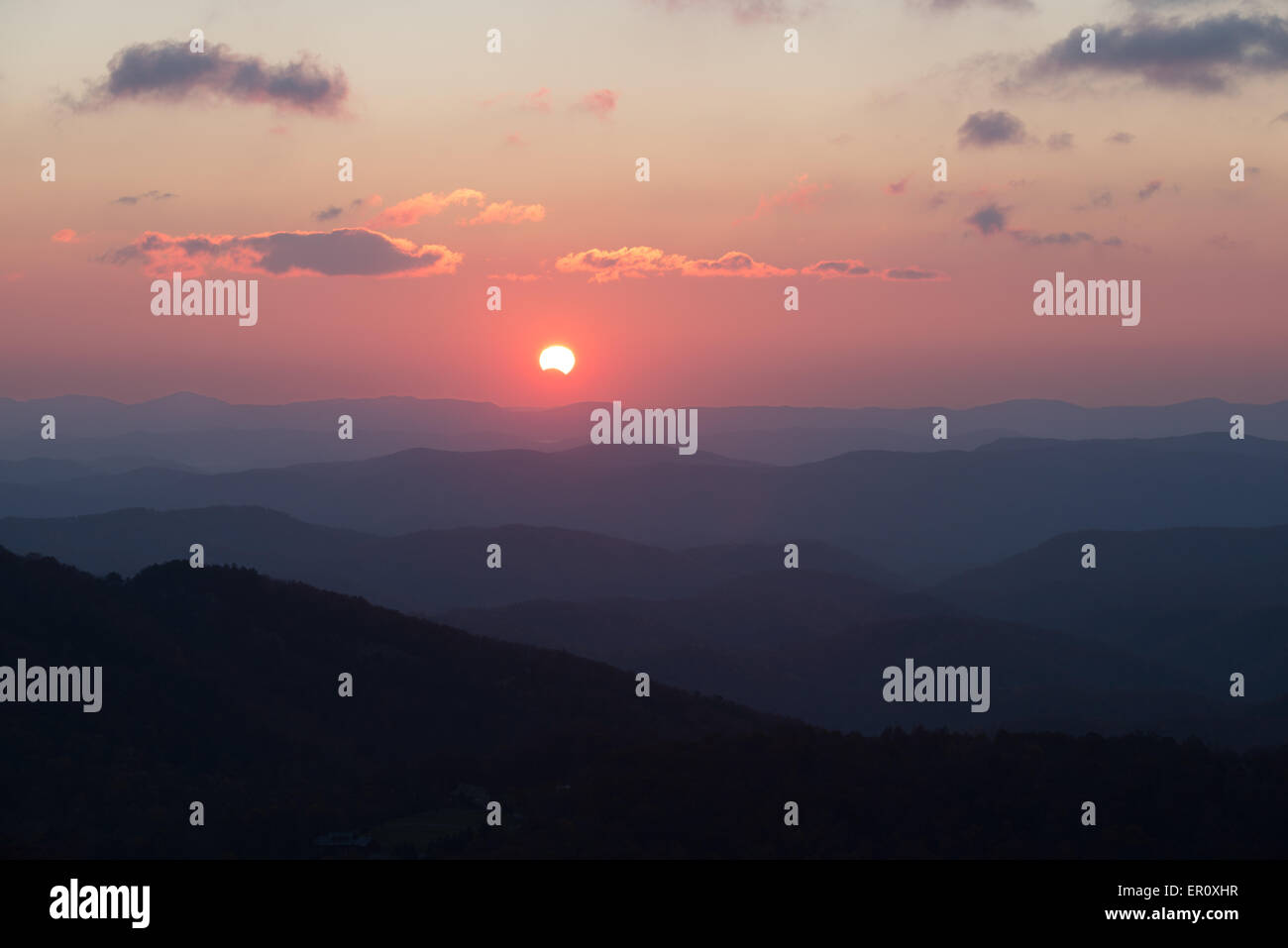 Eclissi solare osservato da Smoky Mountain National Park North Carolina NEGLI STATI UNITI Foto Stock