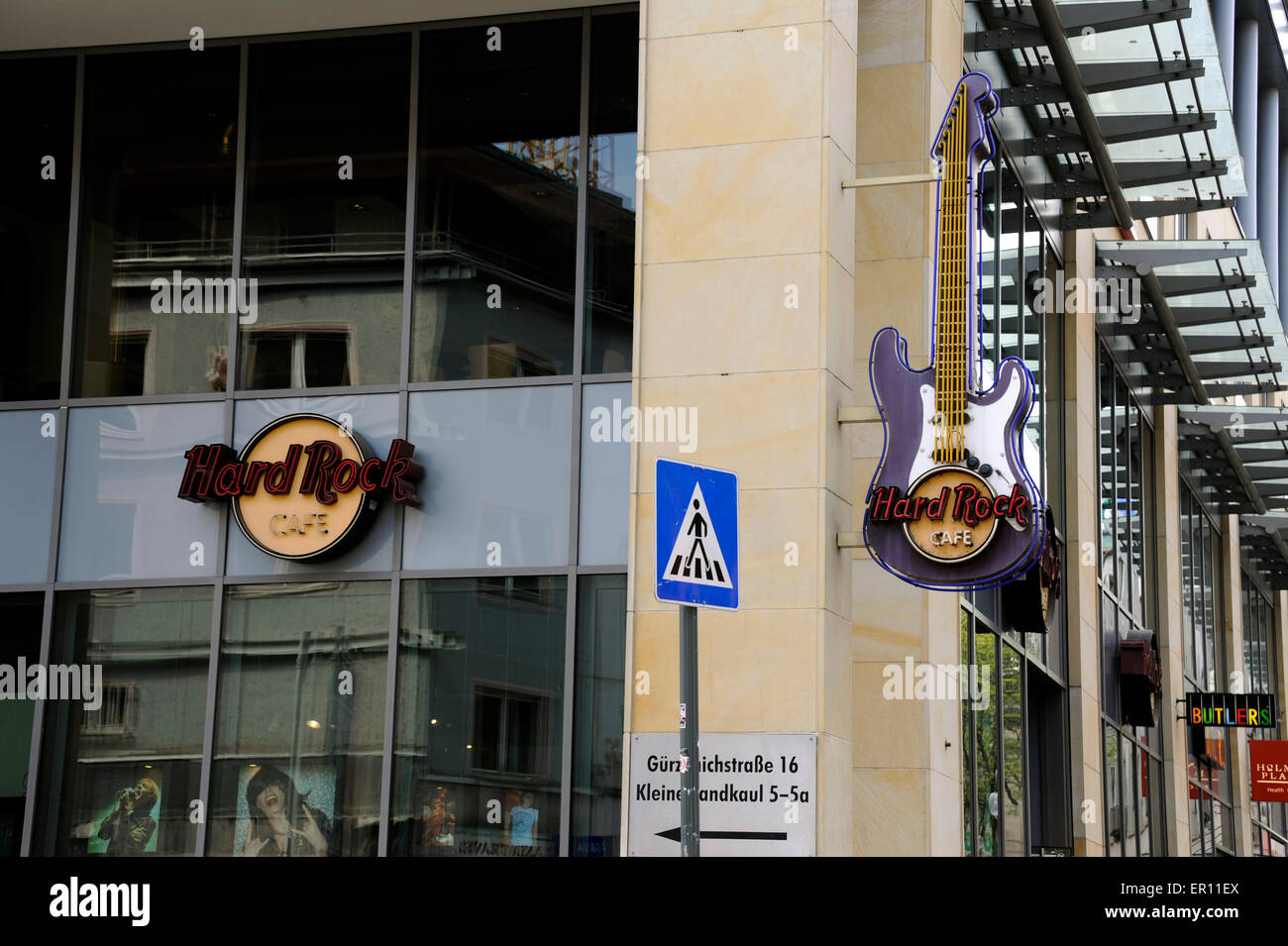 Colonia,Koln,Hard Rock Cafe,Gurzenichstrass,zona pedonale,della Renania settentrionale-Vestfalia,Germania Foto Stock