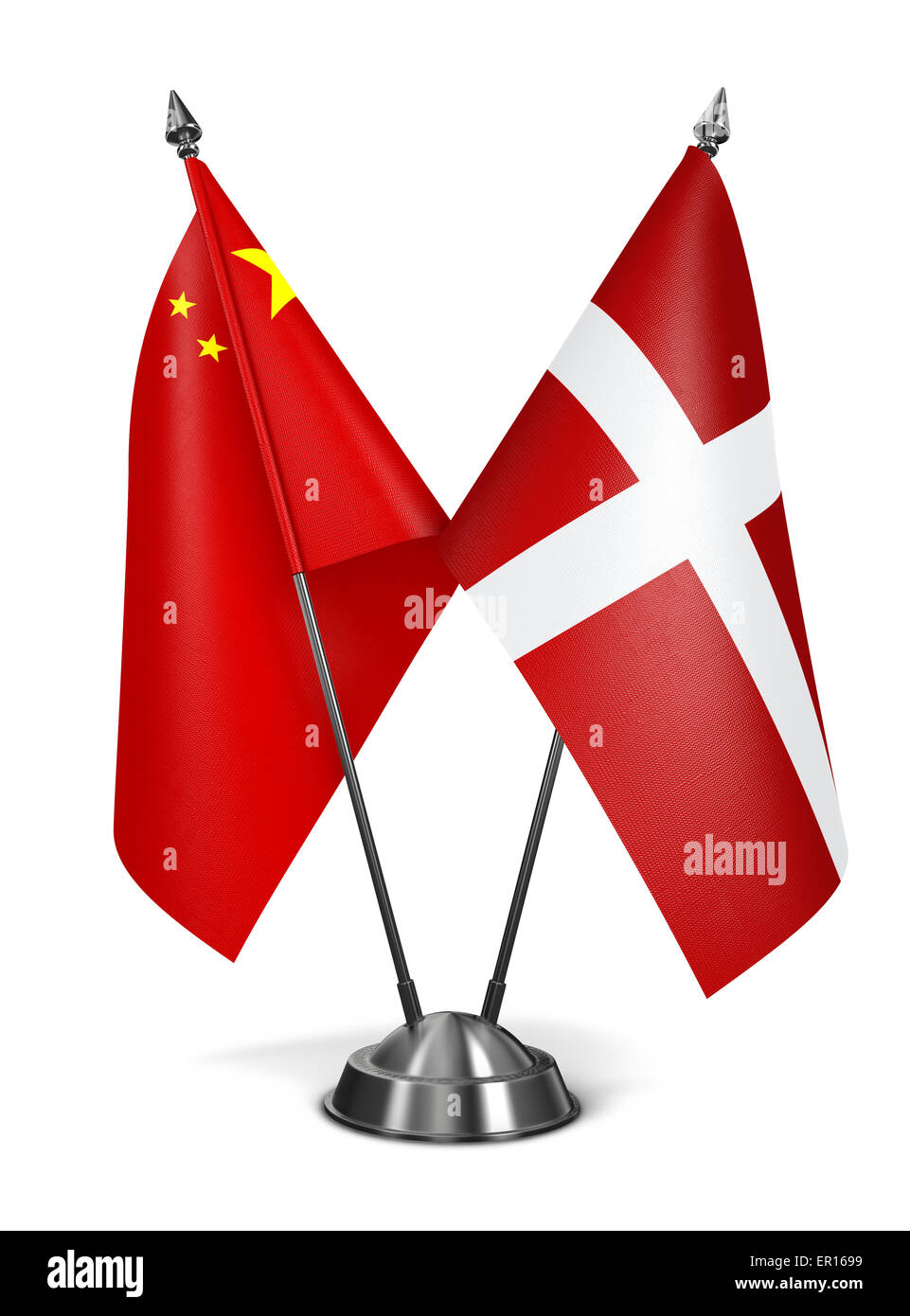 La Cina e il Sovrano Militare Ordine di Malta - Bandiere in miniatura. Foto Stock