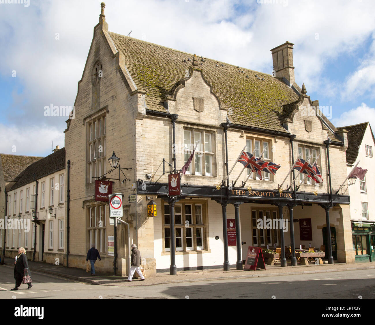 Il Snooty Fox public house, Tetbury, Cotswolds. Gloucestershire, England, Regno Unito Foto Stock