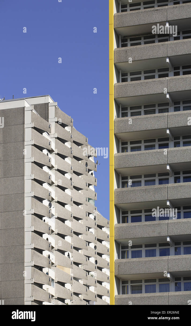 DEU, Germania, Colonia, edifici ad alta nel distretto di Chorweiler. DEU, Deutschland, Koeln, Hochhaeuser im Stadtteil Chorwe Foto Stock