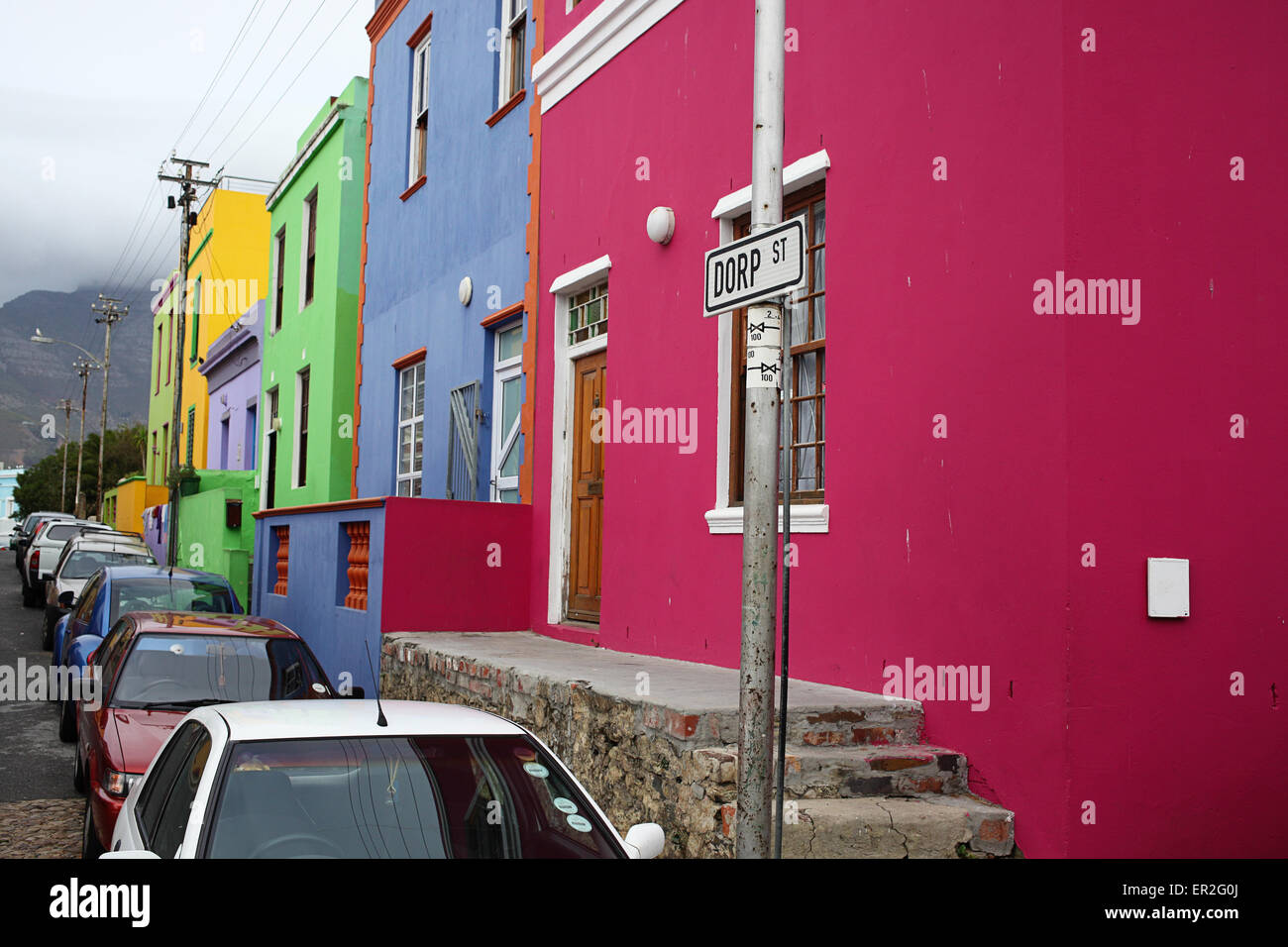 Audacemente case dipinte di Bo-Kaap, Città del Capo Foto Stock