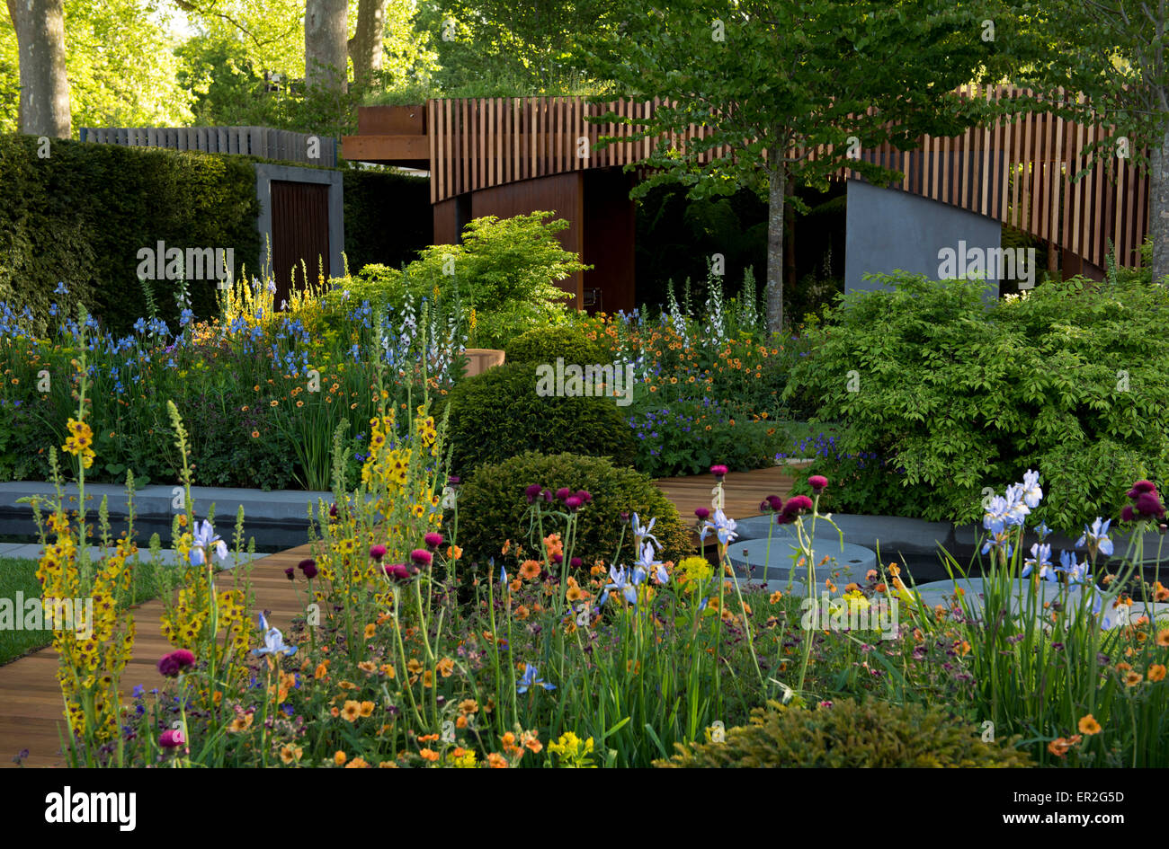La Homebase rifugio urbano giardino disegnato da Adam Frost e vincitore di una medaglia di oro in mostra giardini categoria al Chelsea Foto Stock