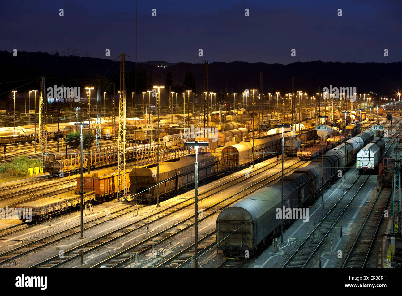 L'Europa, la Germania, la zona della Ruhr, Hagen, ferrovia cantiere di smistamento nel quartiere Vorhalle, treni merci. - Europa, Deutschland, Ruhr Foto Stock