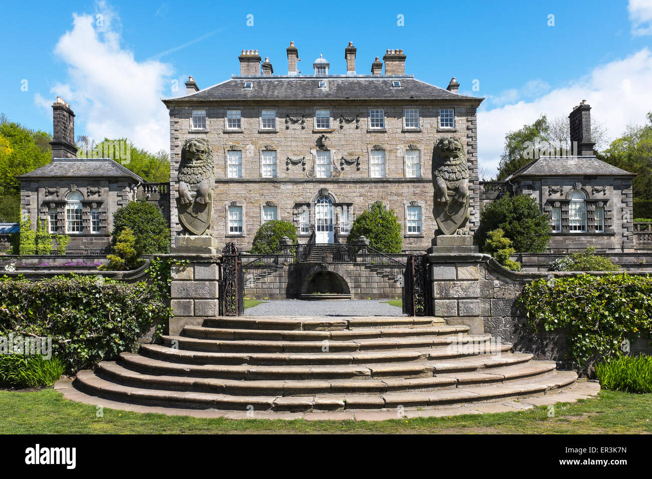 Casa Pollok, Pollok station wagon, Glasgow, Scotland, Regno Unito Foto Stock