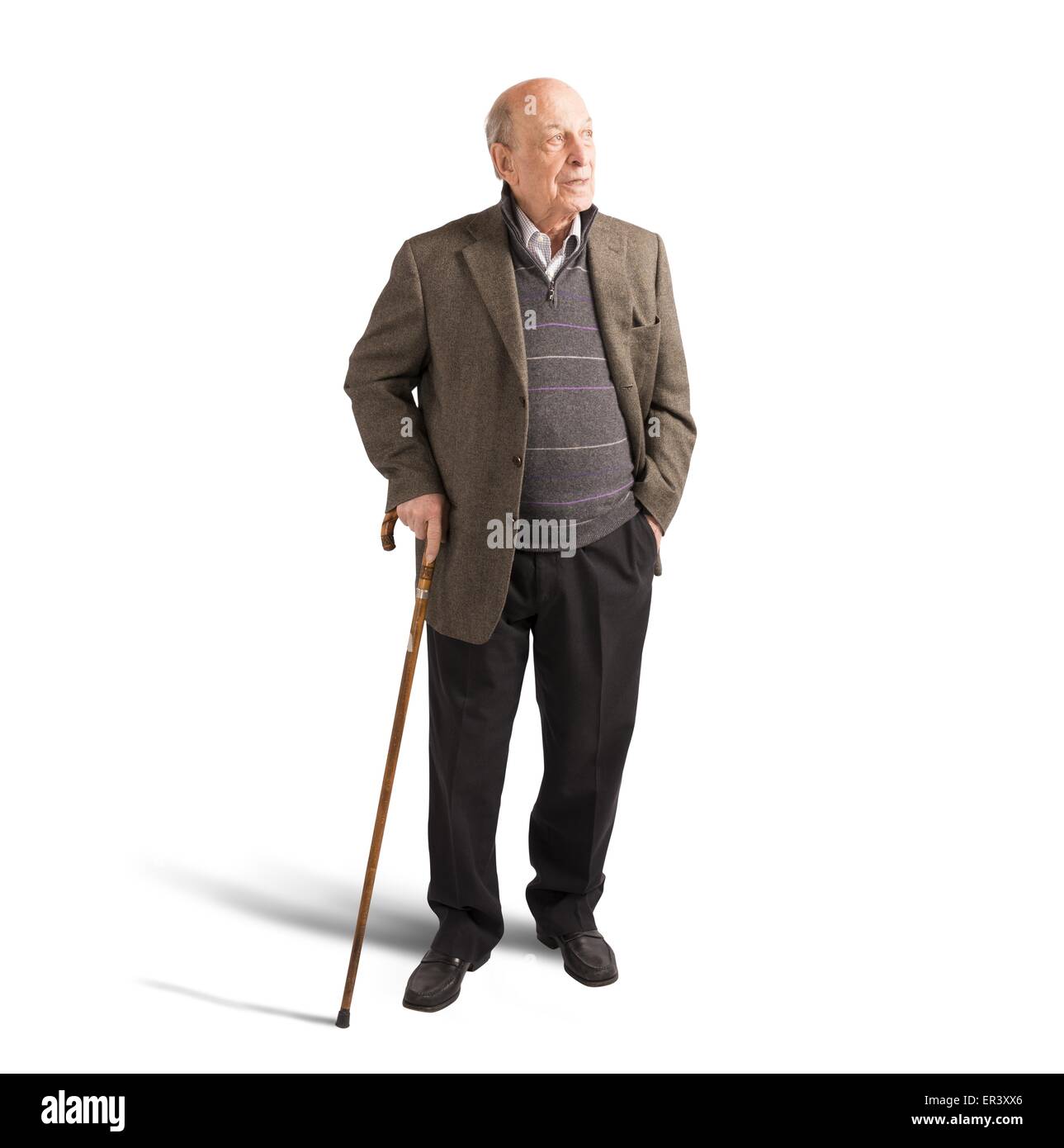 Anziani a piedi con bastone Foto stock - Alamy