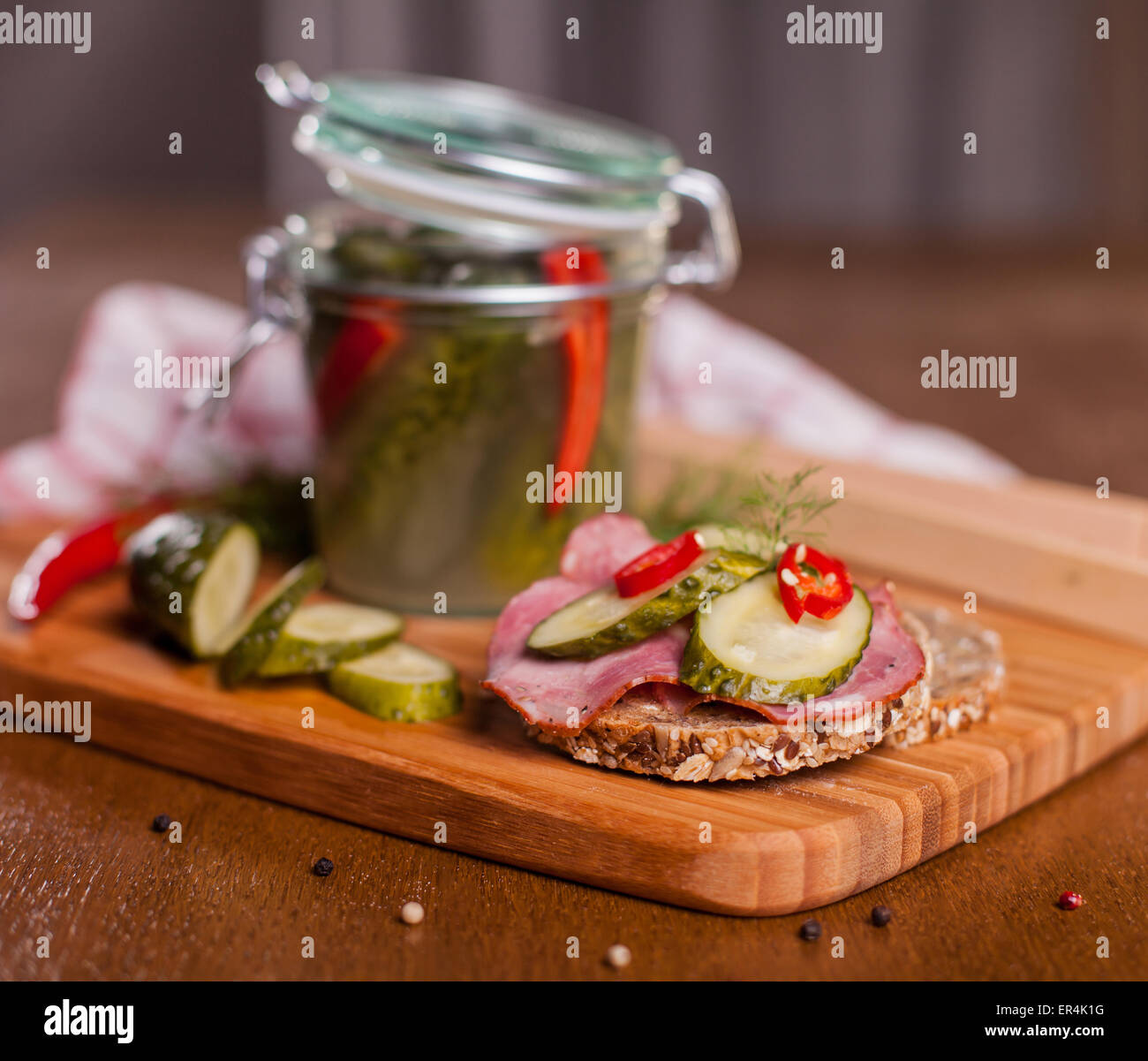 Tradizionale polacco prodotti fatti in casa in cucina. Debica, Polonia Foto Stock