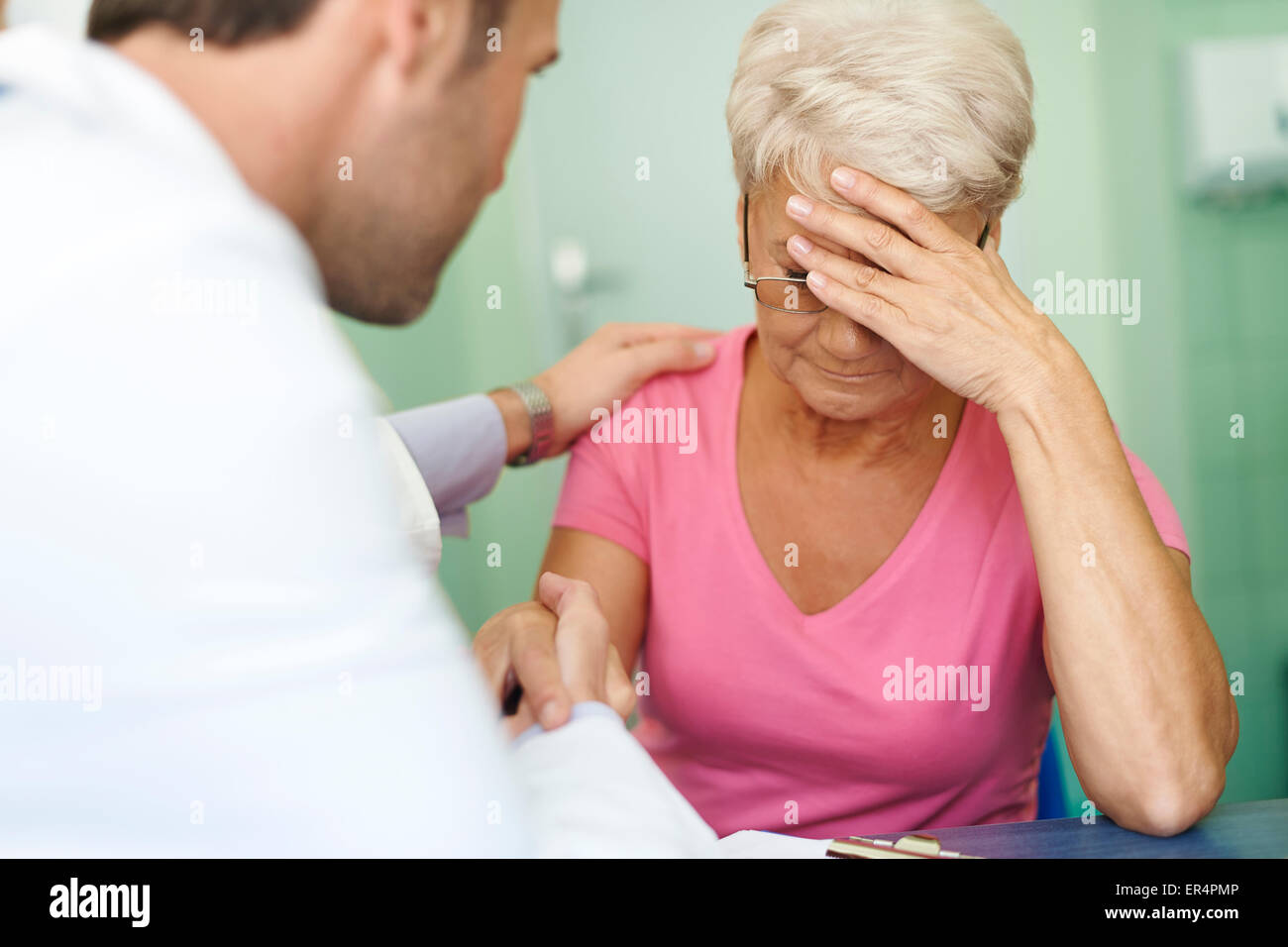 Mi dispiace, ma è vero, si hanno gravi problemi di salute. Debica, Polonia Foto Stock