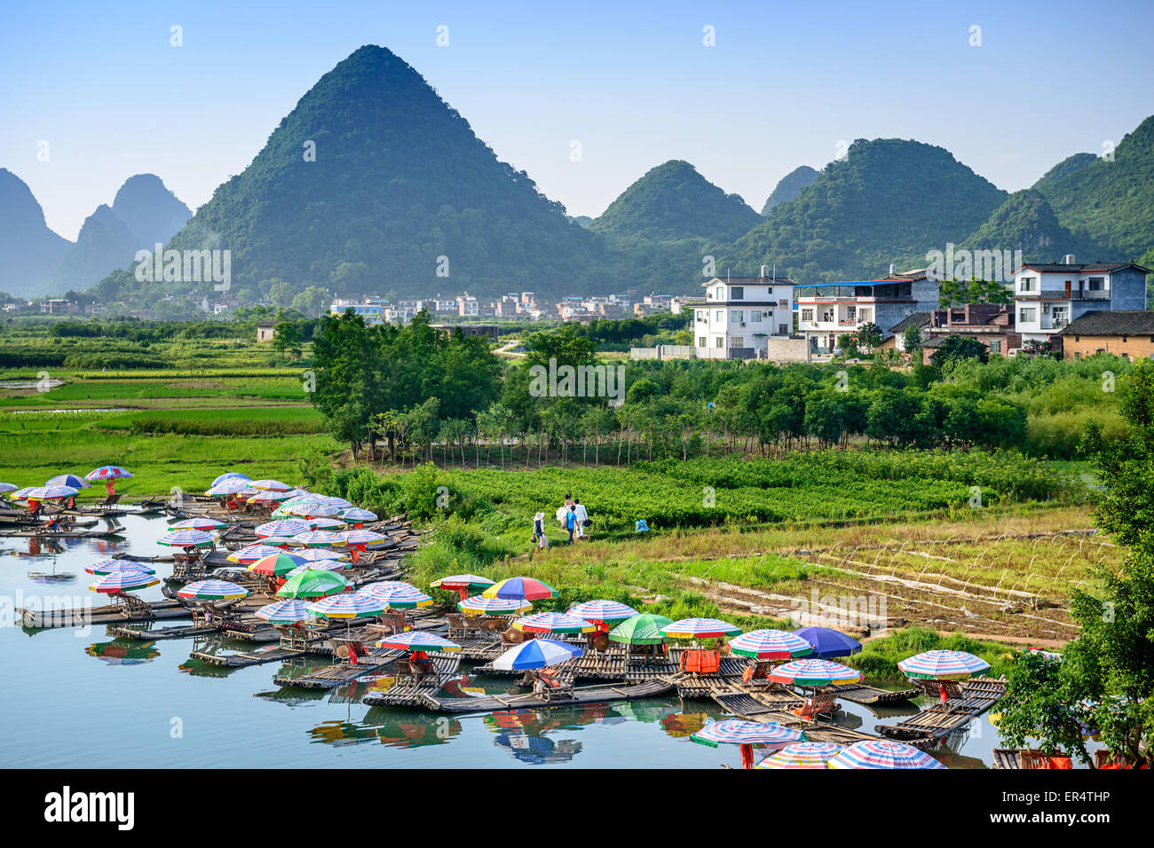 Yangshuo, Cina sul Fiume Li. Foto Stock