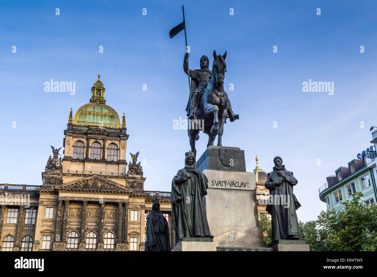 piazza san venceslao a praga