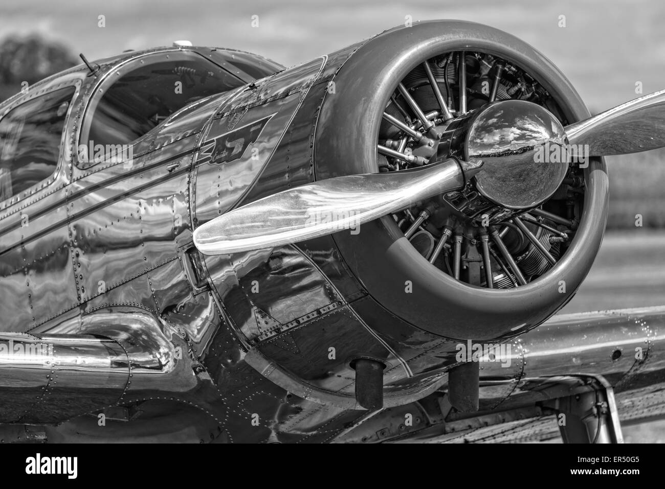 Spartan 7W aeromobili Executive presso la collezione Shuttleworth VE Airshow di giorno, Old Warden Aerodrome, 3 maggio 2015 Foto Stock