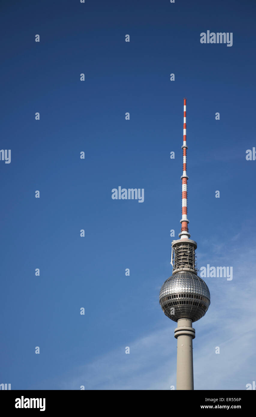 La Fernsehturm torre della televisione di Berlino, Germania Foto Stock