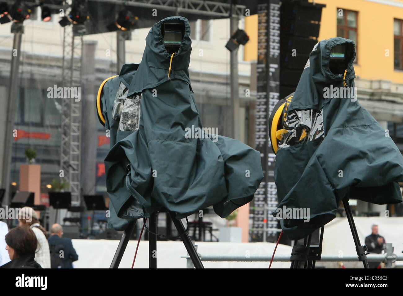 Bergen, Norvegia. 27 Maggio, 2015. Telecamere in posto per la cerimonia di apertura del Festival internazionale di Bergen a Bergen, Norvegia. Credito: Brendan Donnelly/Alamy Live News Foto Stock