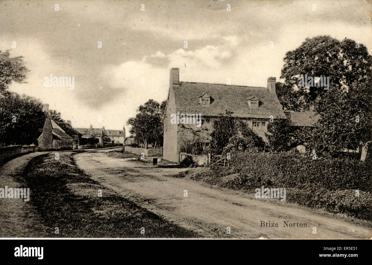 The Village, Brize Norton, Oxfordshire Foto Stock