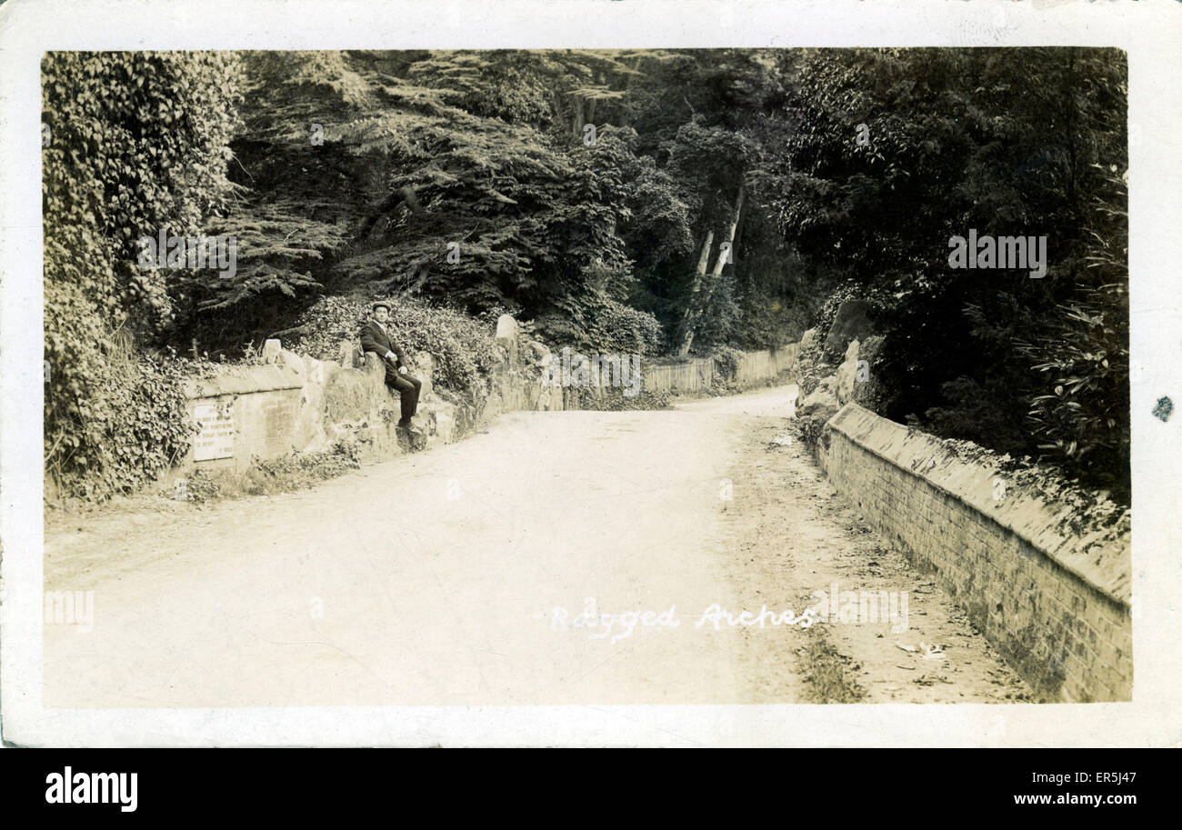 Ragged Arches, Henley on Thames, Berkshire Foto Stock