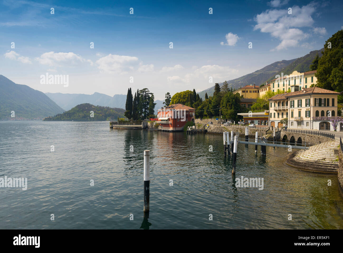 Tremezzo Lago di Como, il Lago di Como in provincia di Como, Lombardia, Italia Foto Stock