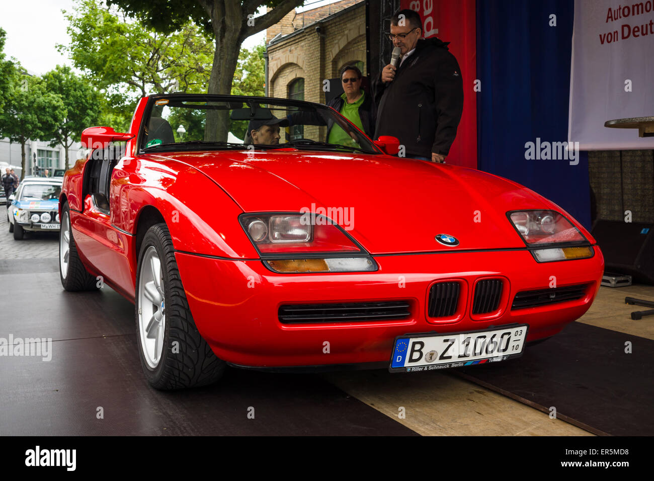 Berlino - 10 Maggio 2015: Roadster BMW Z1. Ventottesima Berlin-Brandenburg Oldtimer giorno Foto Stock