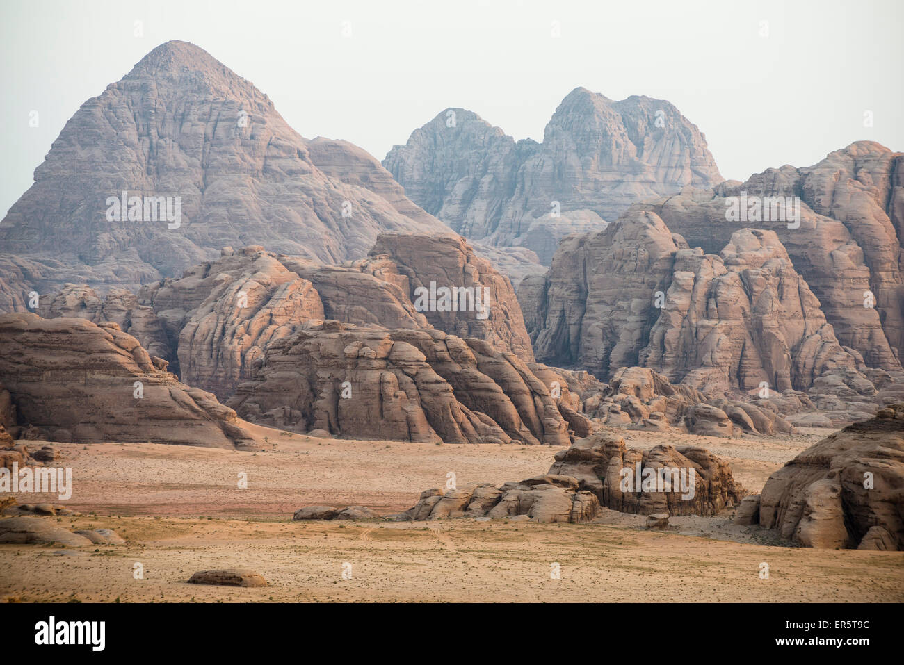 Rock fromations, Wadi Rum, Giordania, Medio Oriente Foto Stock